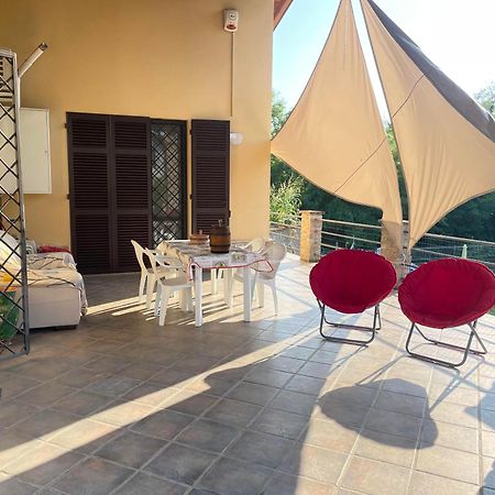 Casa Gatti: Villa Con Giardino Con Accesso Indipendente ريفانازّانو المظهر الخارجي الصورة